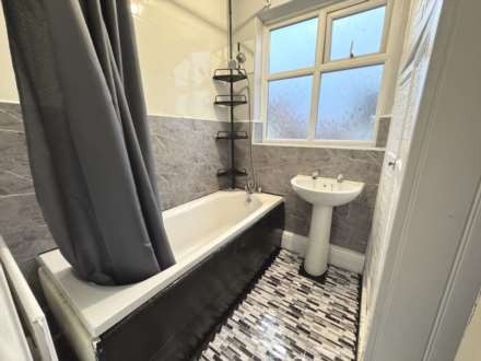 Belvere Avenue, Blackpool, FY4 2LW, Image 8