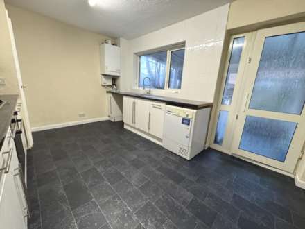 Spen Place, Blackpool, FY4 4XU, Image 3