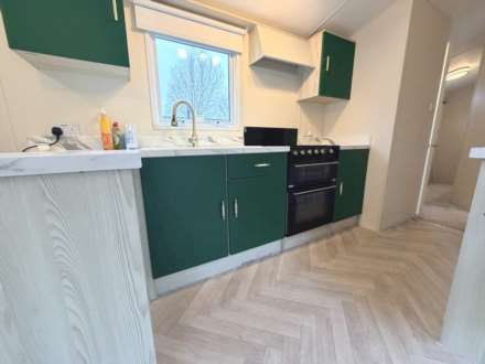 45 Kensington, Marton Mere Holiday Park Mythop Road, Blackpool, FY4 4XN, Image 3