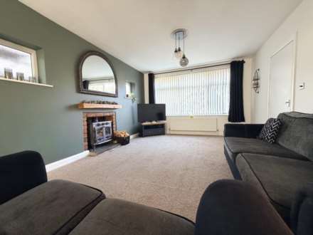 Kimberley Avenue, Blackpool, FY4 2LS, Image 2