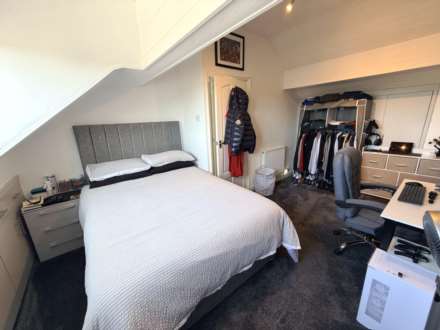 Clifton Avenue, Blackpool, FY4 4RF, Image 13