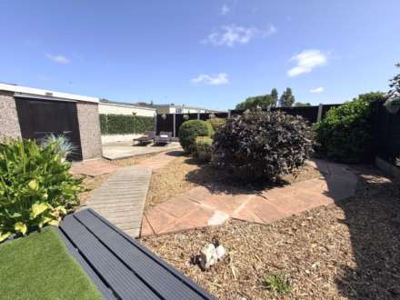 Clifton Avenue, Blackpool, FY4 4RF, Image 16