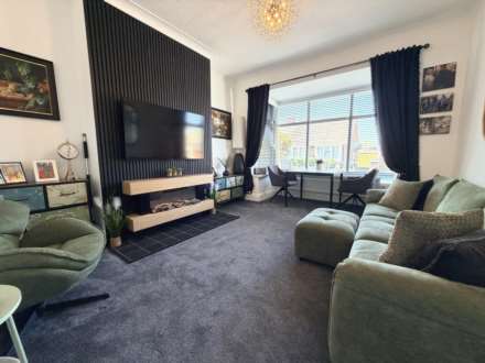 Clifton Avenue, Blackpool, FY4 4RF, Image 2
