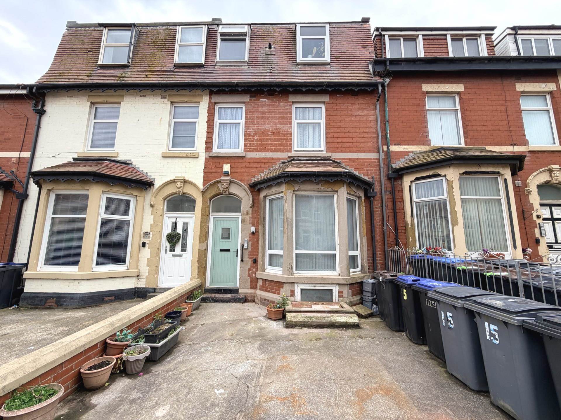 Hesketh Avenue, Blackpool, FY2 9JX, Image 1