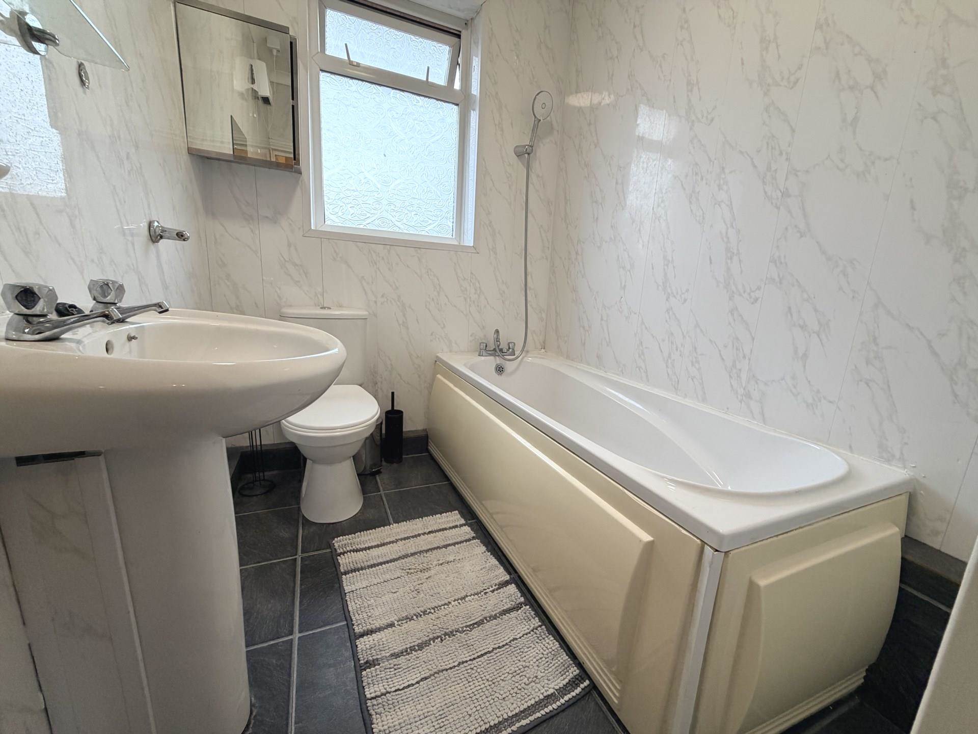Oak Avenue, Blackpool, FY4 3EQ, Image 5