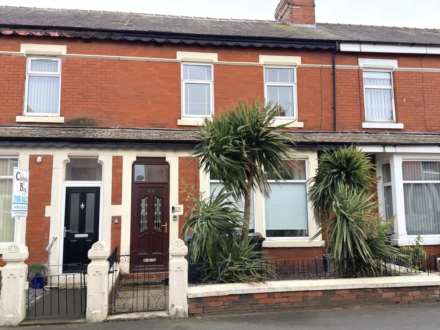 Woodland Grove, Blackpool, FY3 9EZ