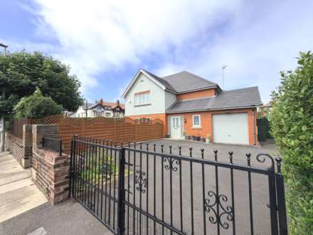 Windermere Road, Blackpool, Lancashire, FY4 2BX