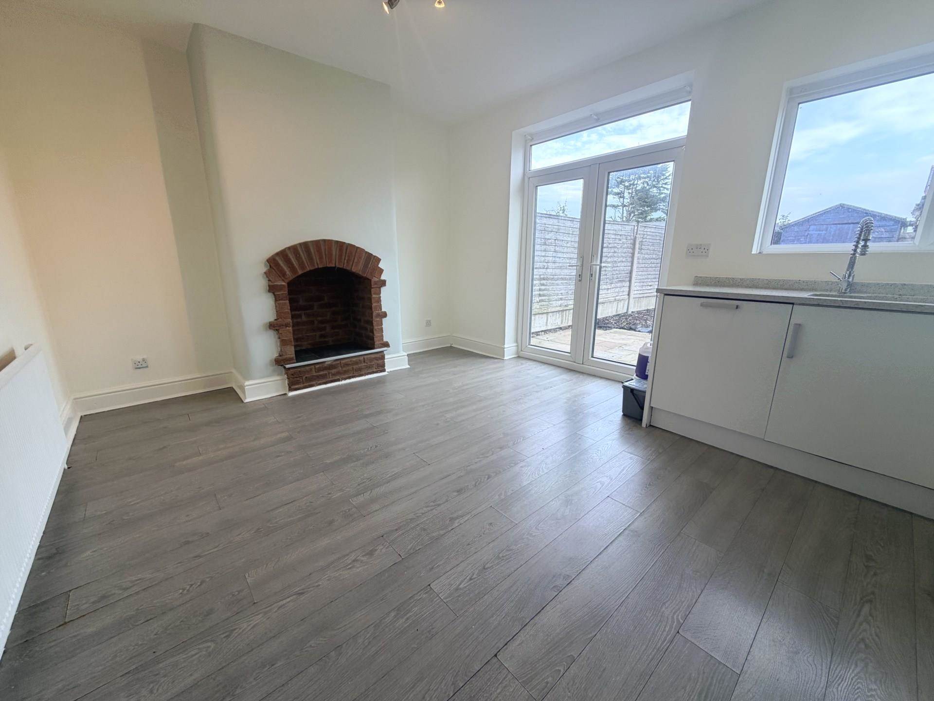 Endsleigh Gardens, Blackpool, FY4 3PA, Image 3