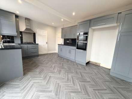 Belvere Avenue, Blackpool, FY4 2LW, Image 4