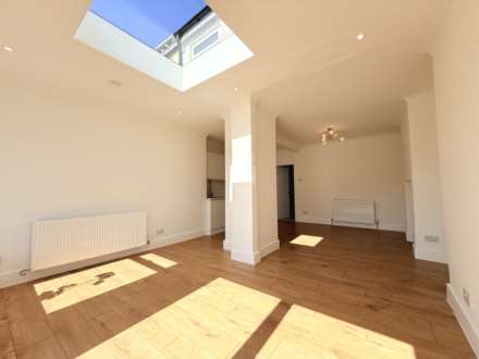 Henson Avenue, Blackpool, FY4 3LZ, Image 4