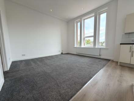 Broadway, Blackpool, FY4 2HE, Image 2