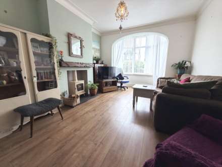 Rosebery Avenue, Blackpool, FY4 1LA, Image 2