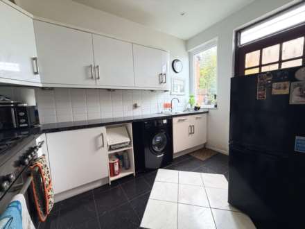 Rosebery Avenue, Blackpool, FY4 1LA, Image 4