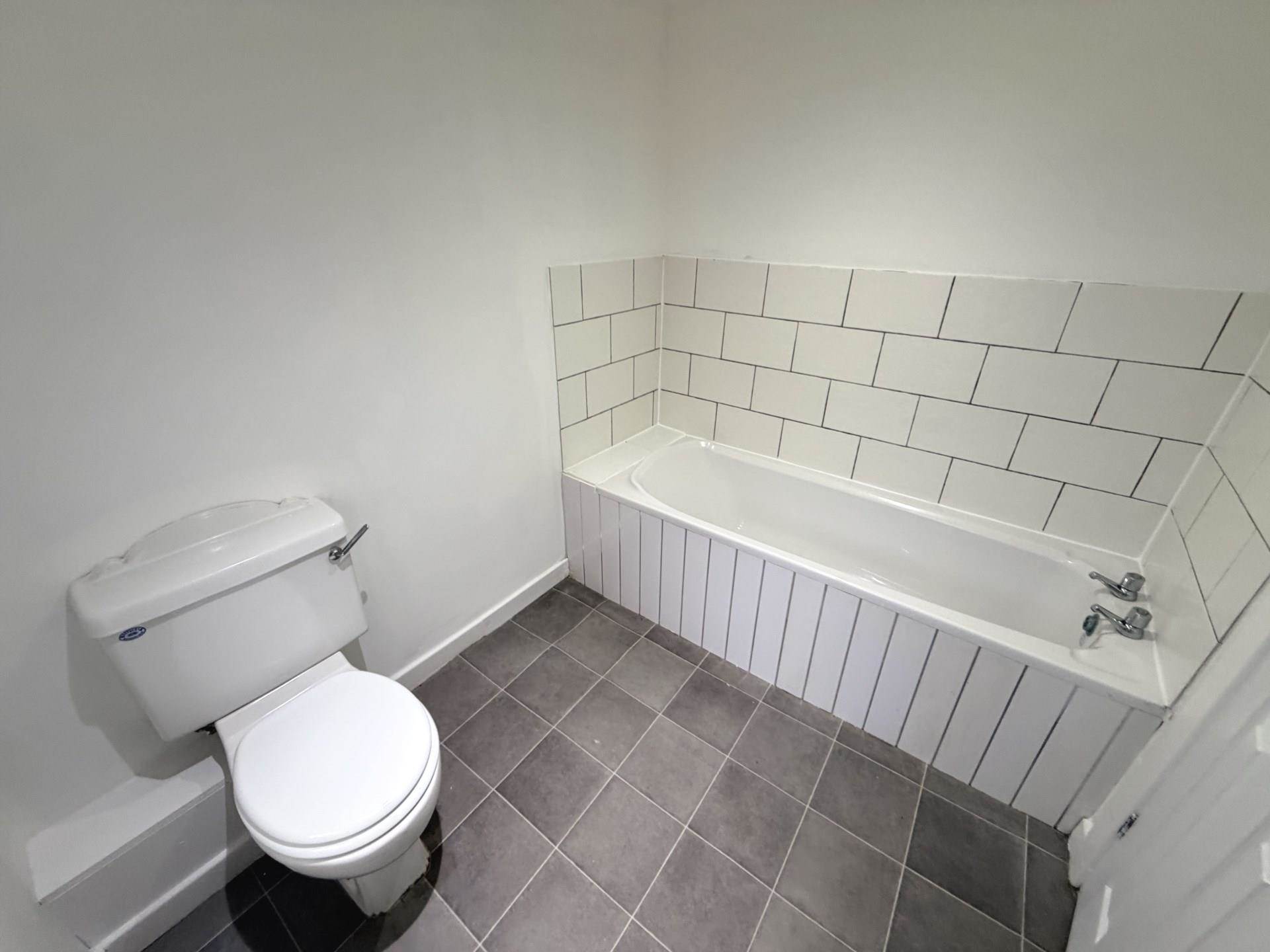 Belmont Avenue, Blackpool, FY1 4BE, Image 6