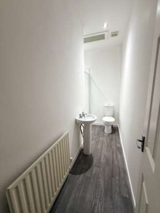 Belmont Avenue, Blackpool, FY1 4BE, Image 12