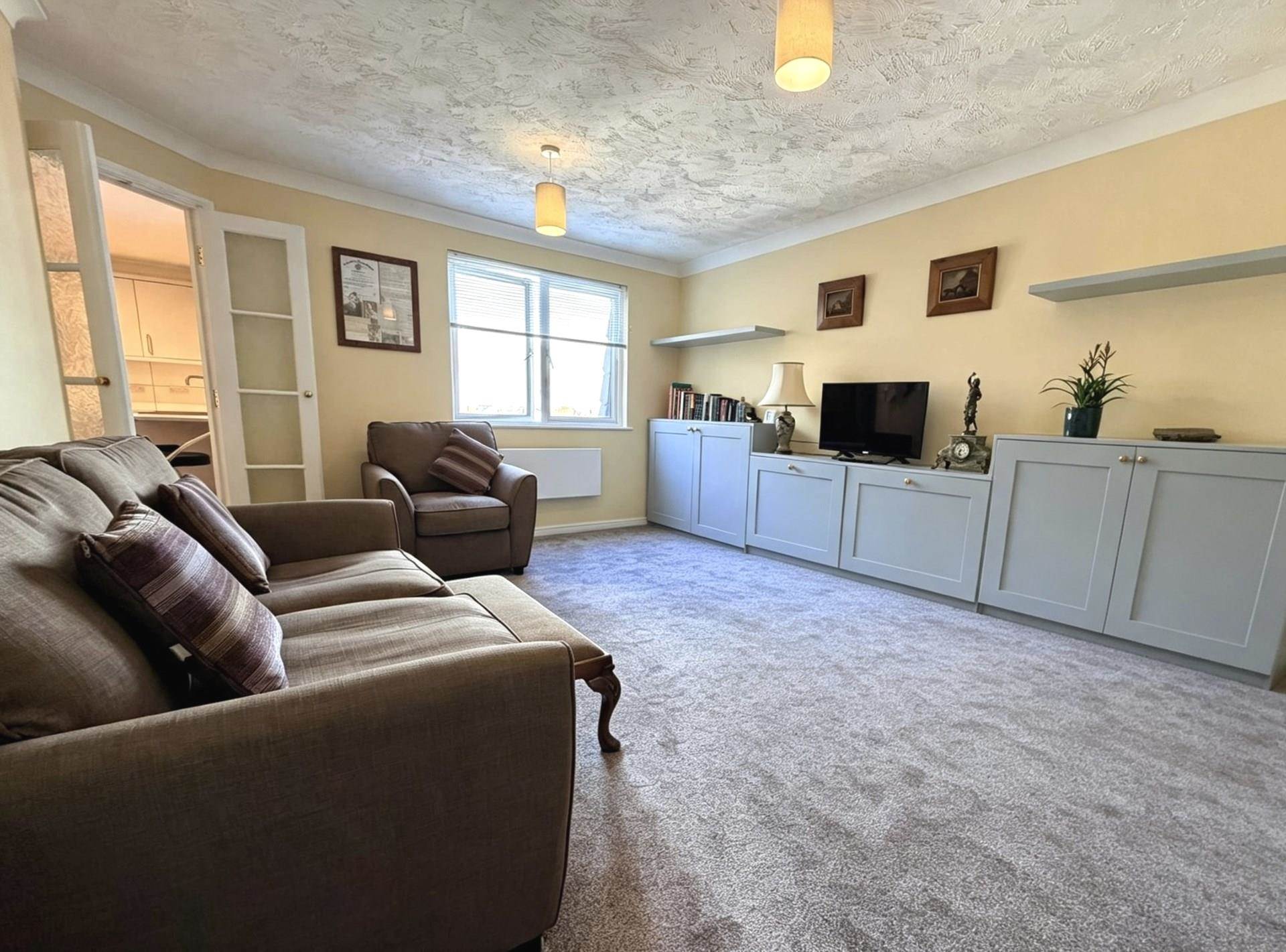 Lystra Court, South Promenade, Lytham St Annes, FY8 1NP, Image 2