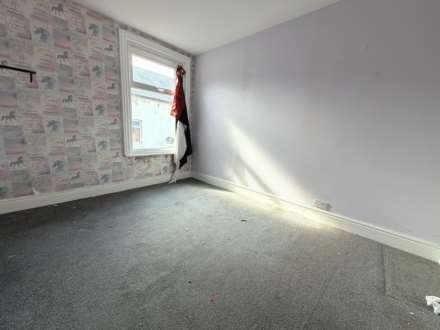 Lynn Grove, Blackpool, FY1 2HZ, Image 7