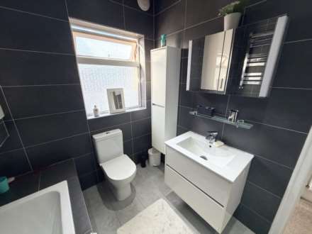 Lytham Road, Blackpool, FY4 1EB, Image 10