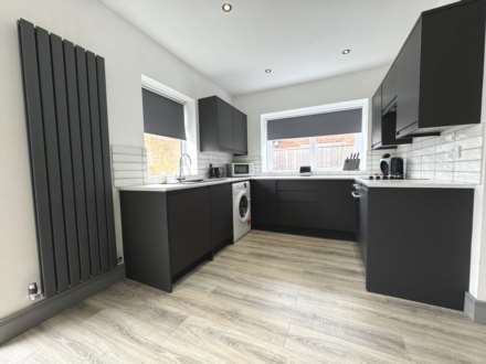 Whitby Road, Lytham St Annes, FY8 3HA, Image 2
