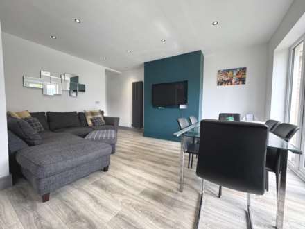 Whitby Road, Lytham St Annes, FY8 3HA, Image 3