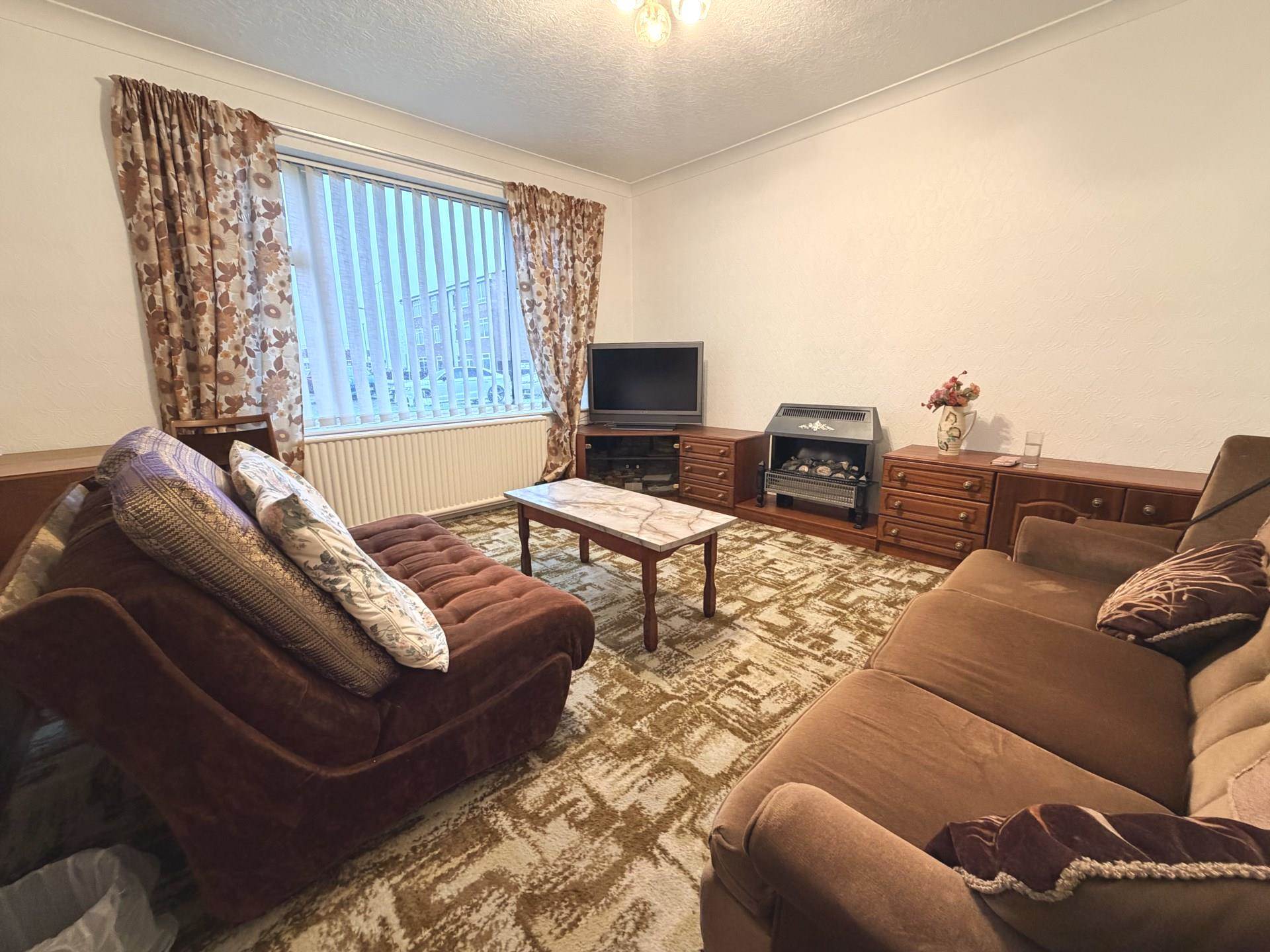 Squires Court, Cairn Grove, Blackpool, FY4 2RA, Image 1