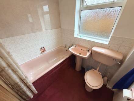 Squires Court, Cairn Grove, Blackpool, FY4 2RA, Image 5