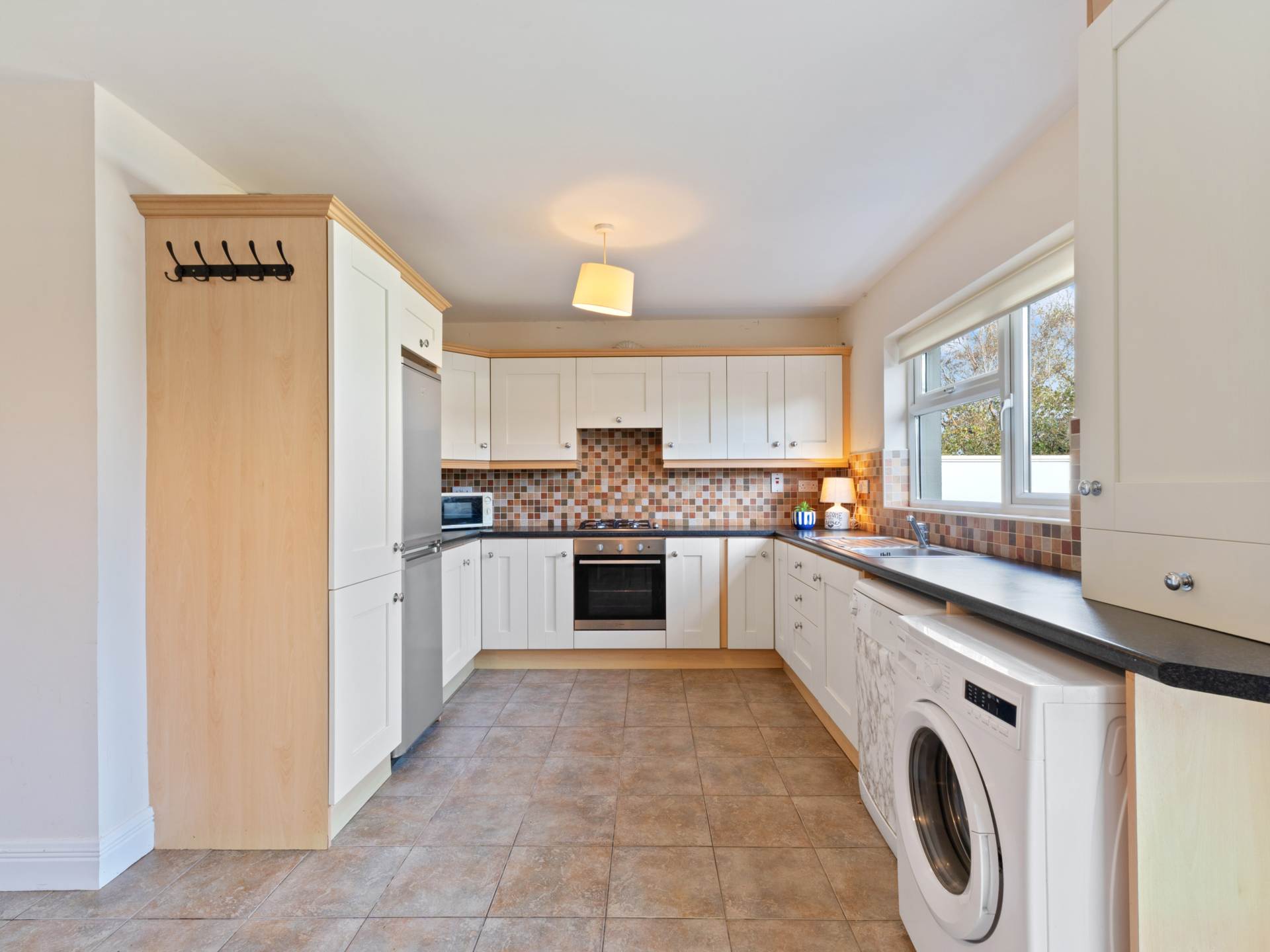 1 Bothar na Habhainn Rehins Fort, Ballina