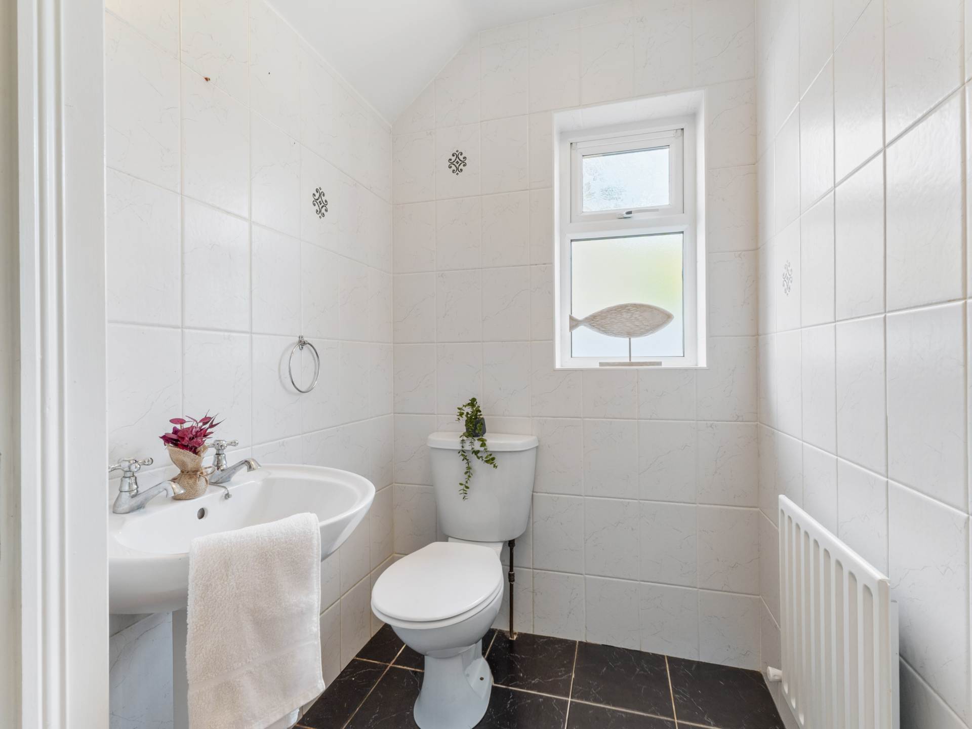 1 Bothar na Habhainn Rehins Fort, Ballina