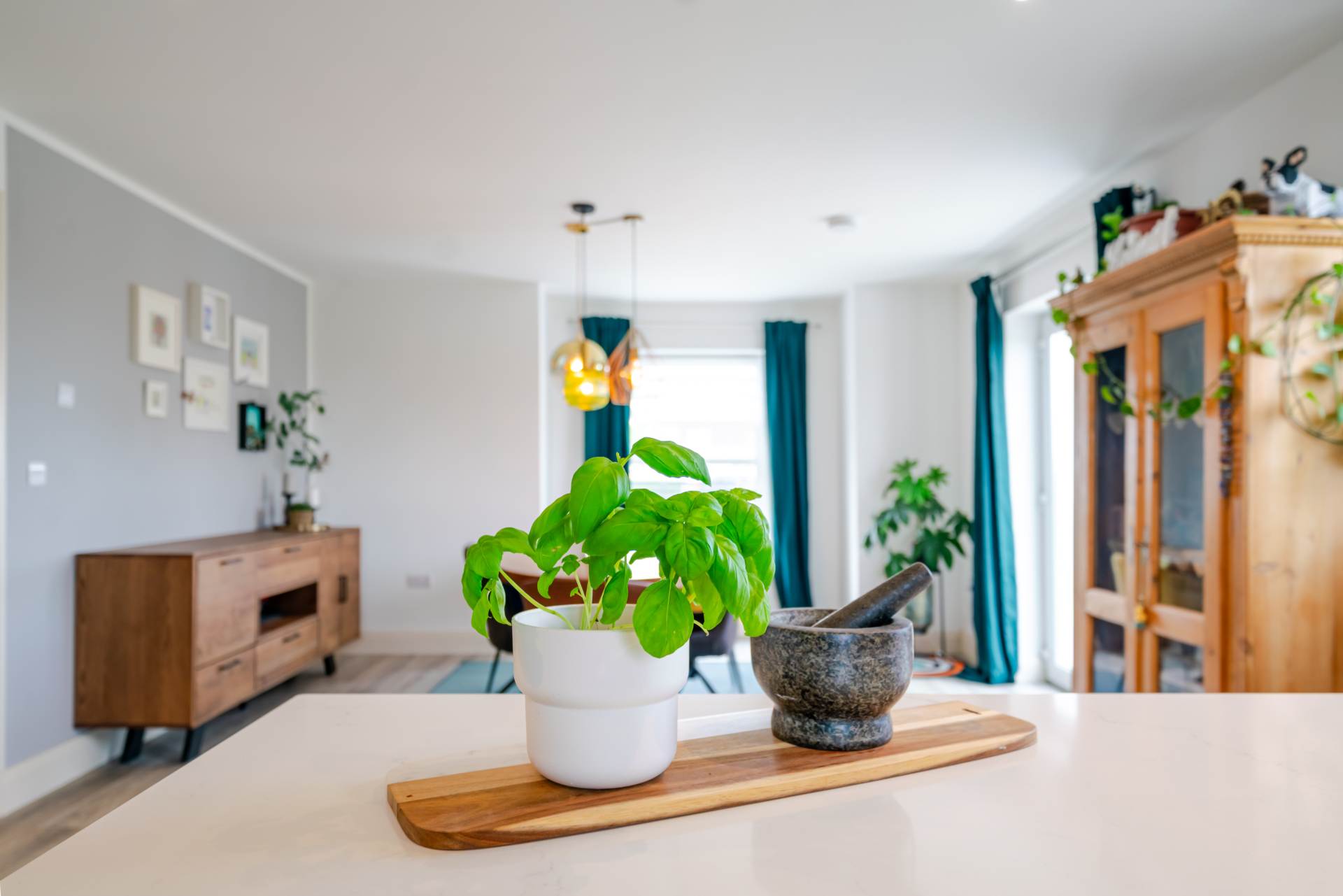 LISDUVOGUE, KNOCKMORE BALLINA MAYO. F26 X60H