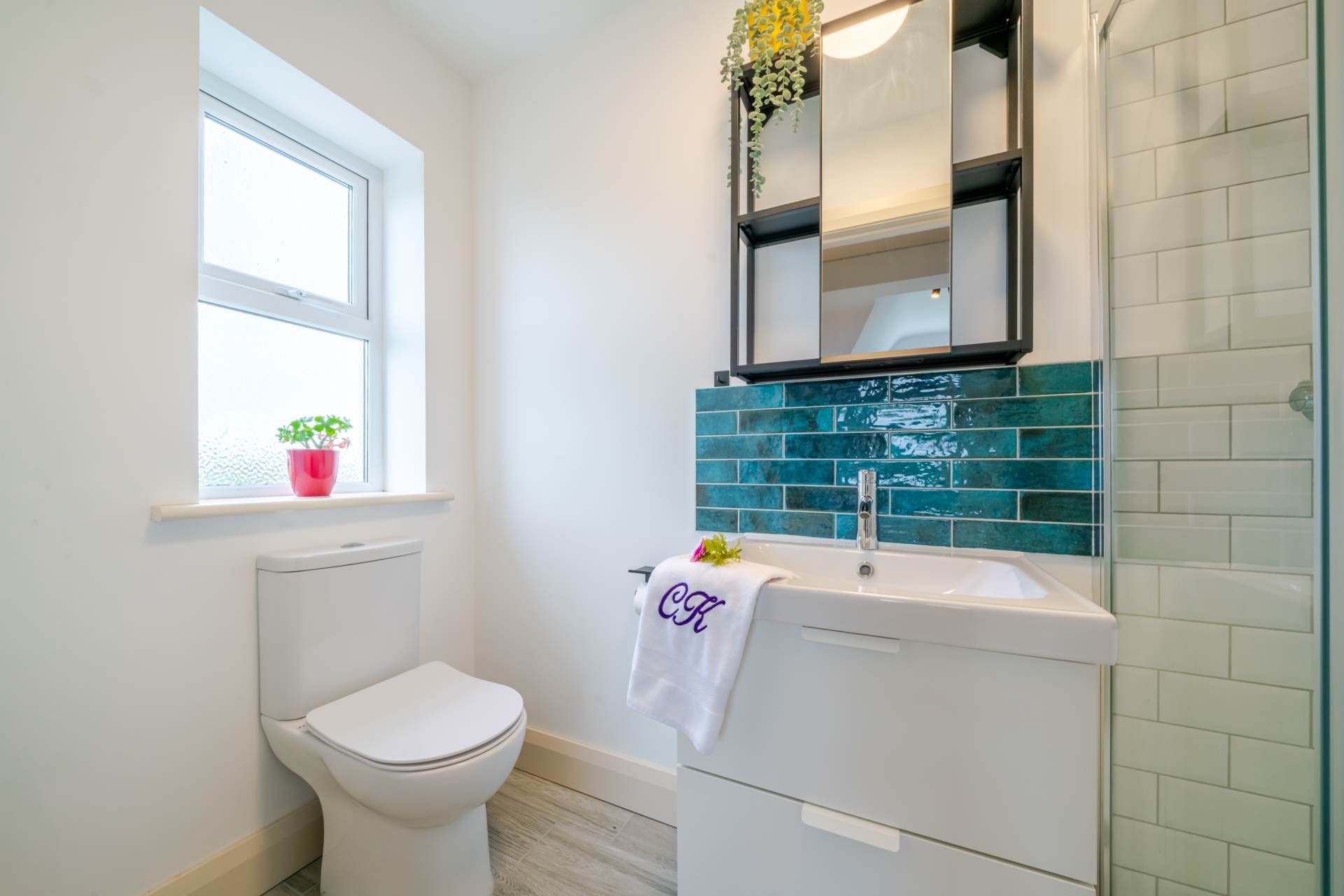 LISDUVOGUE, KNOCKMORE BALLINA MAYO. F26 X60H