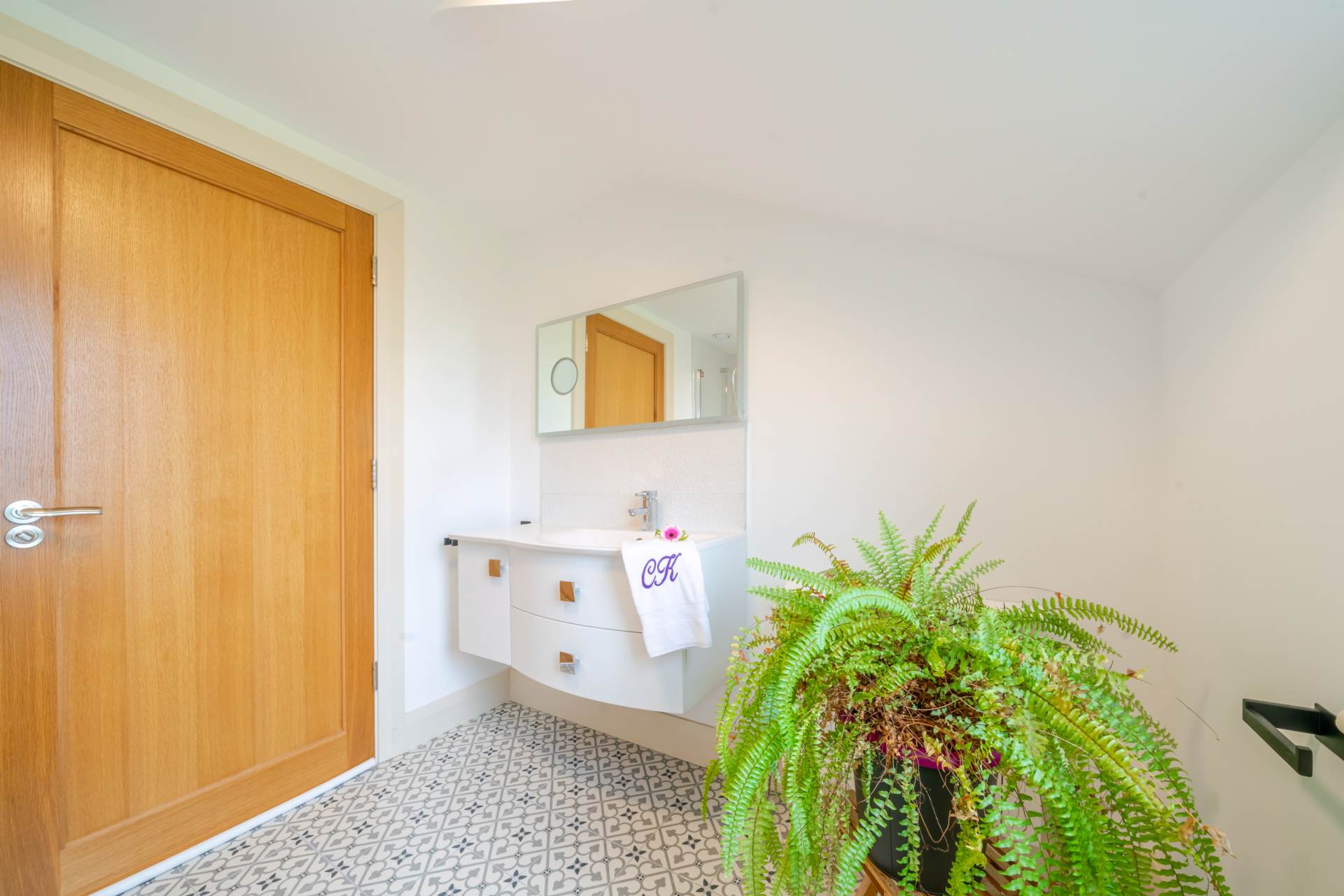 LISDUVOGUE, KNOCKMORE BALLINA MAYO. F26 X60H