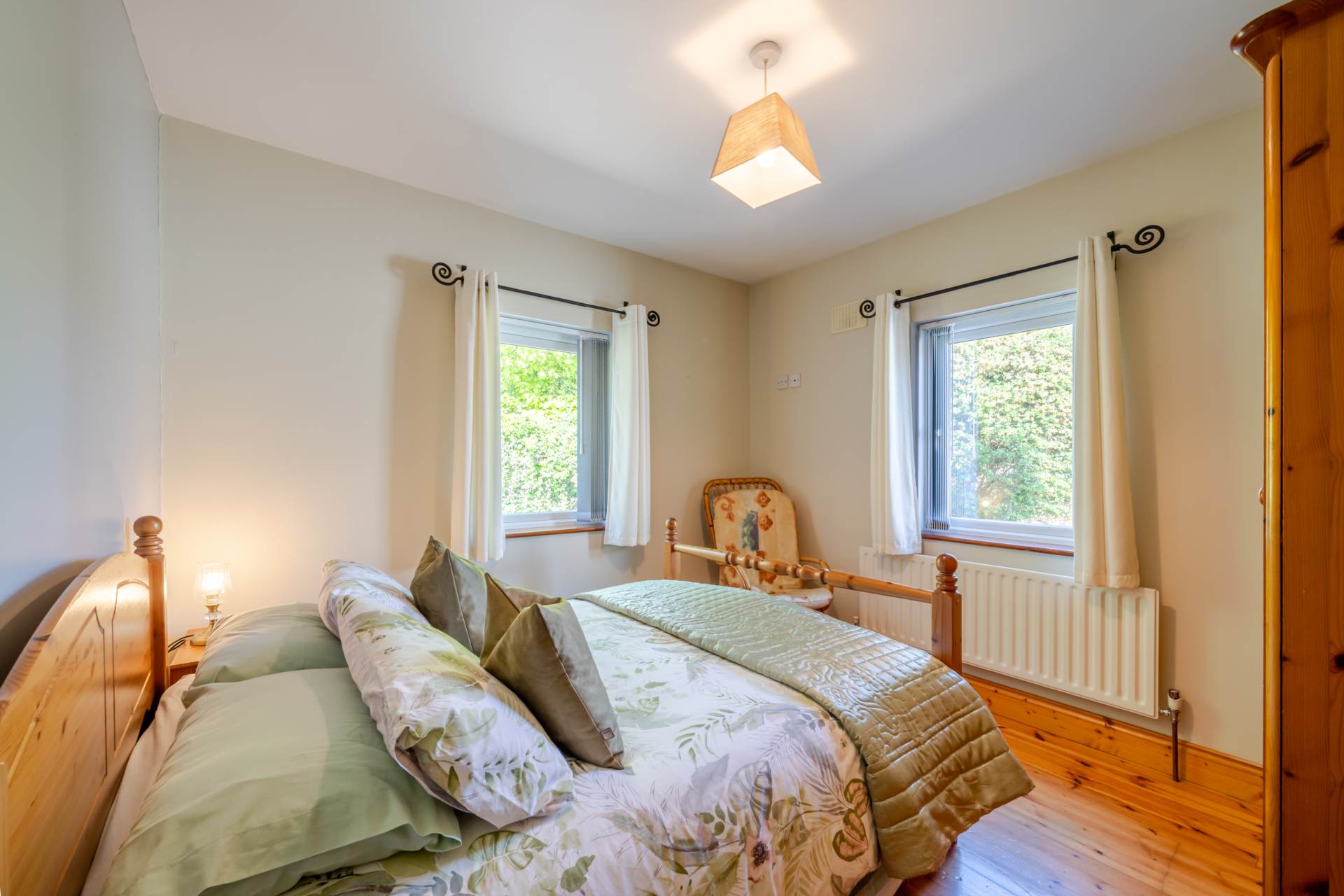 Belgarrow, Foxford