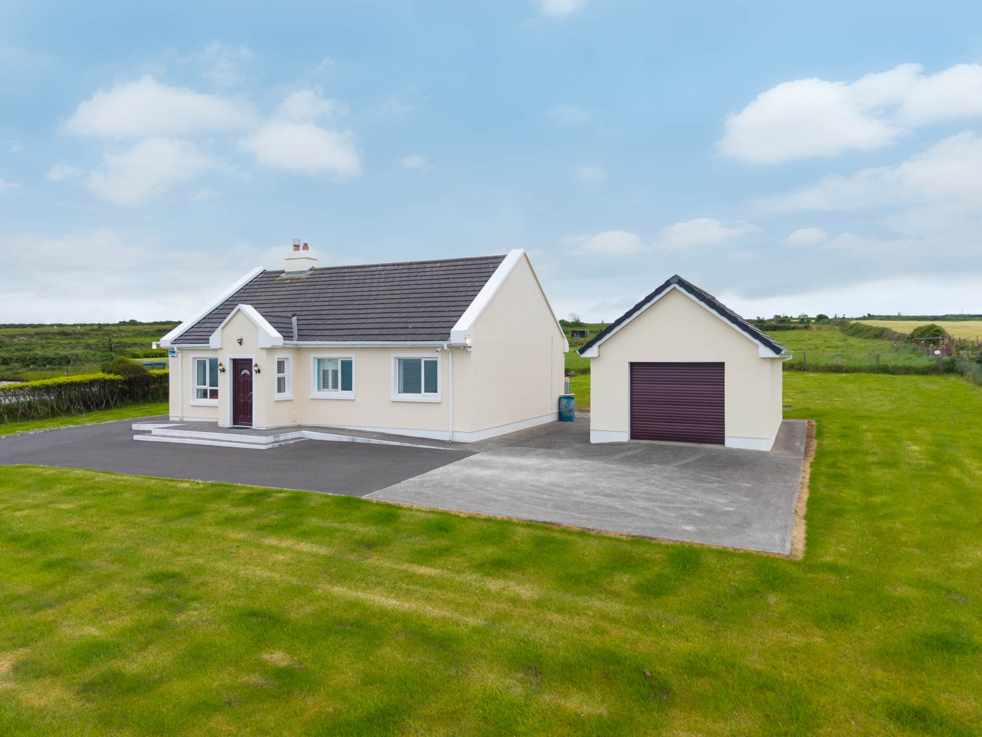 Carrowmore Lacken, Ballina