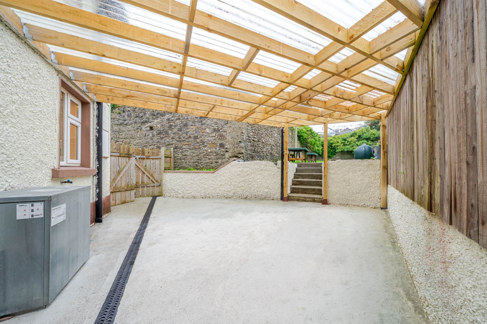 18 Seaview Killala Mayo