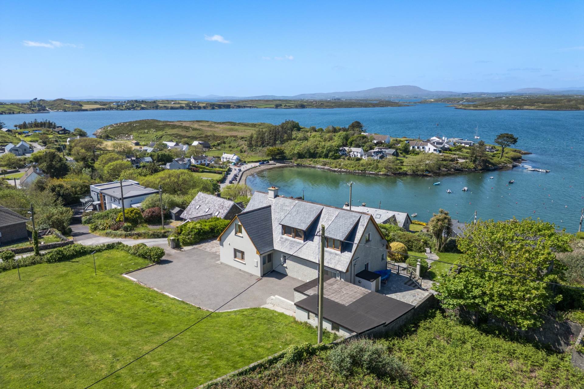 Ard Aoibhinn, Cove Hill, Baltimore, P81 VY00