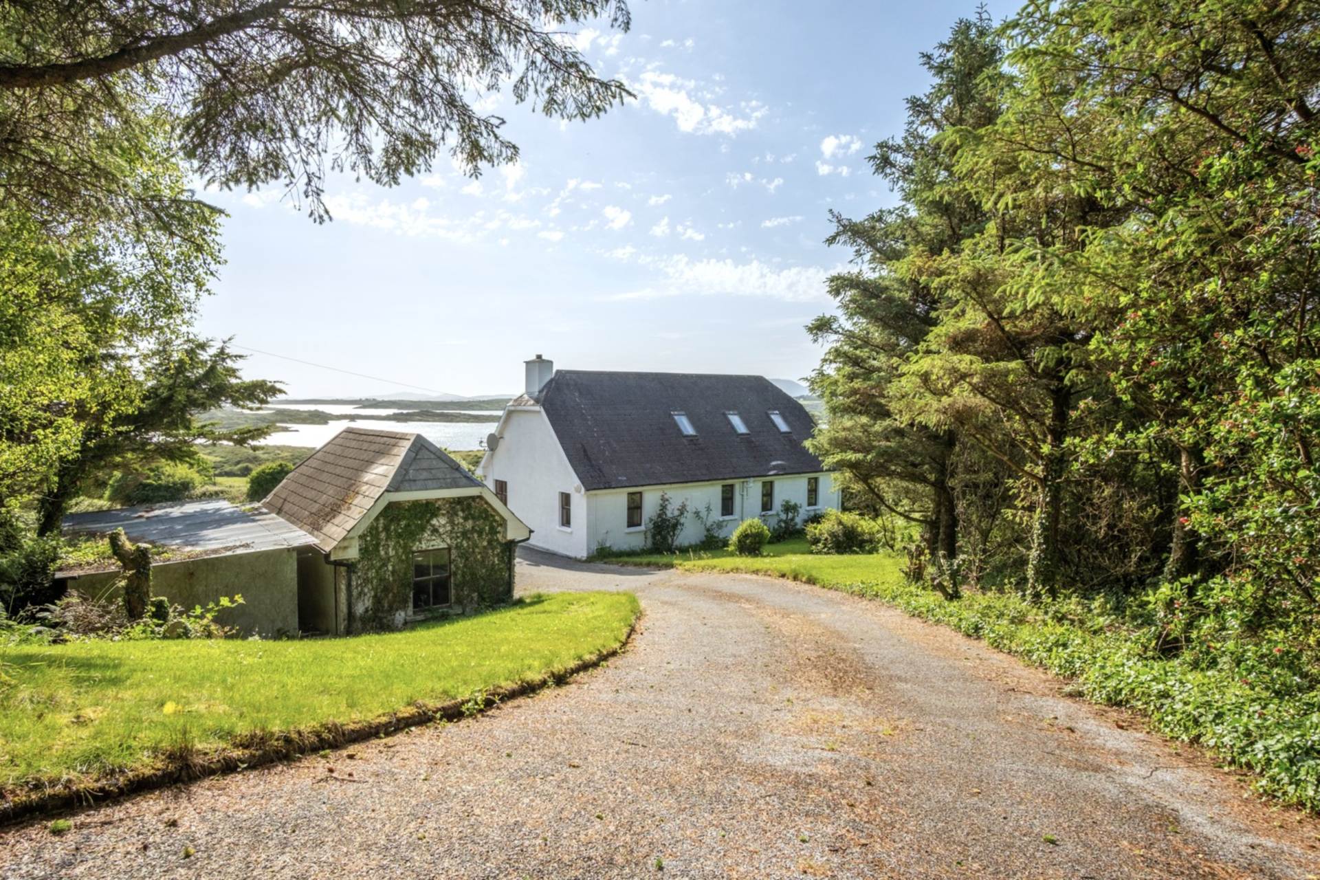 Inish Free, Ardnagrena, Ringarogy, Baltimore, P81 VP70