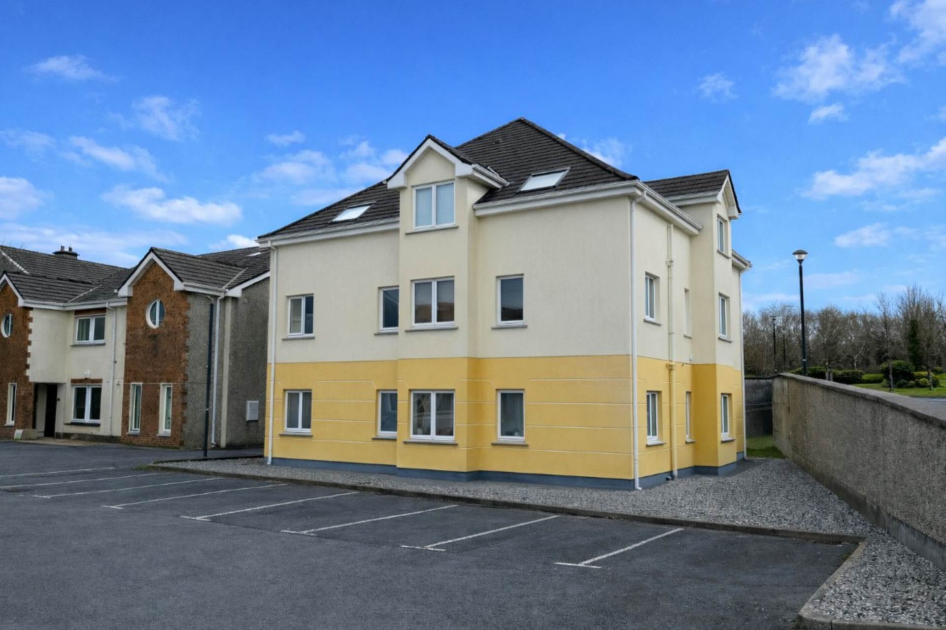 167 Manor Court, Knocknacarra, Galway. H91 FE44