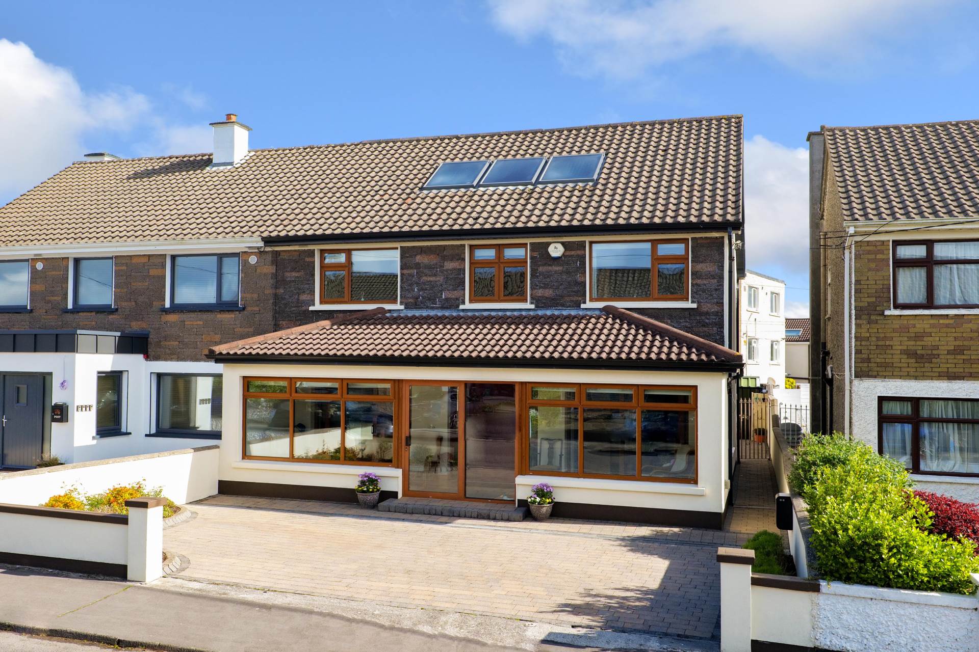 4 Whitestrand Park, Salthill, Galway