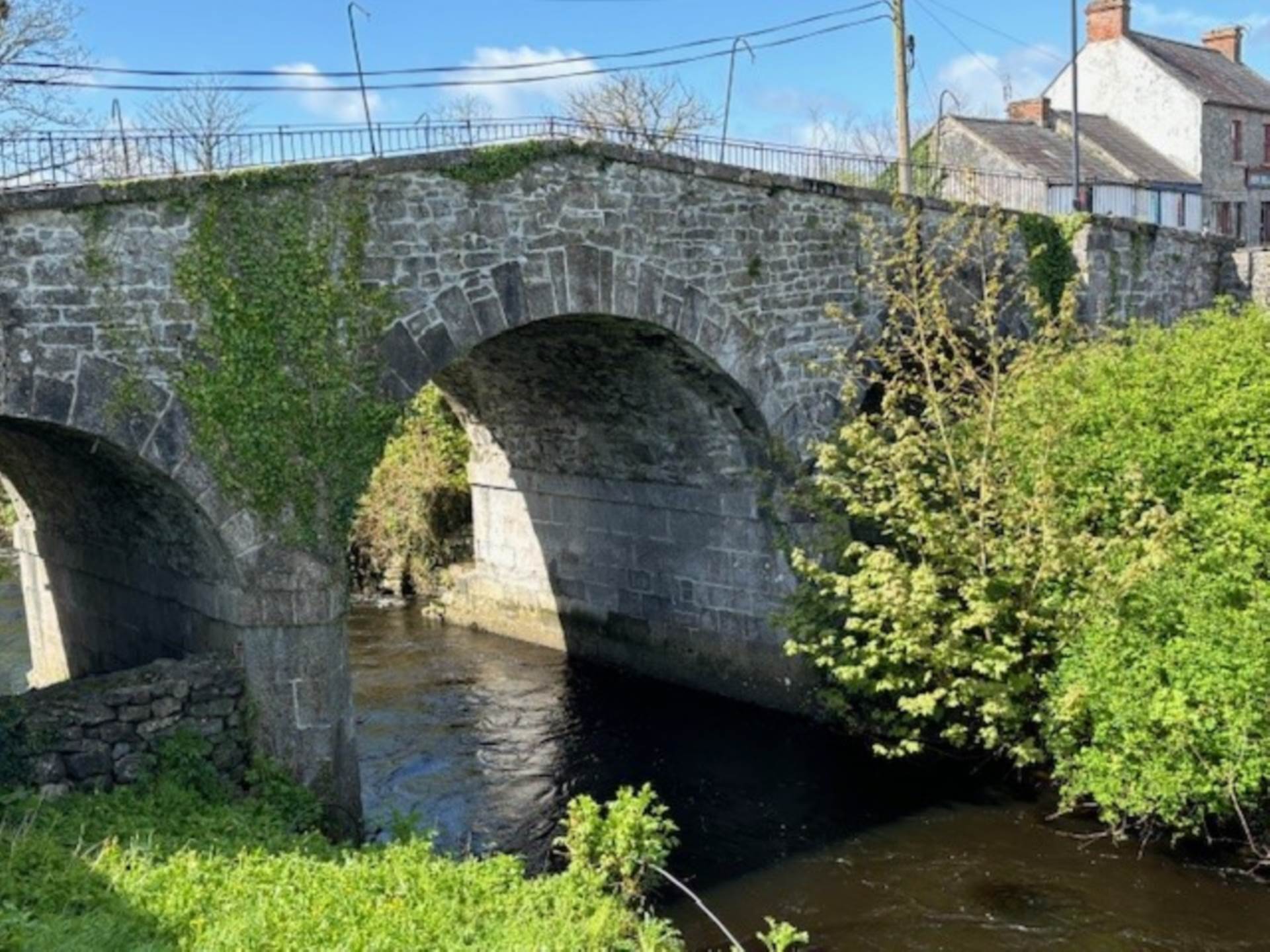 Moinear na Darach, Quin, Co. Clare Moinear na Darach, Quin, Co. Clare