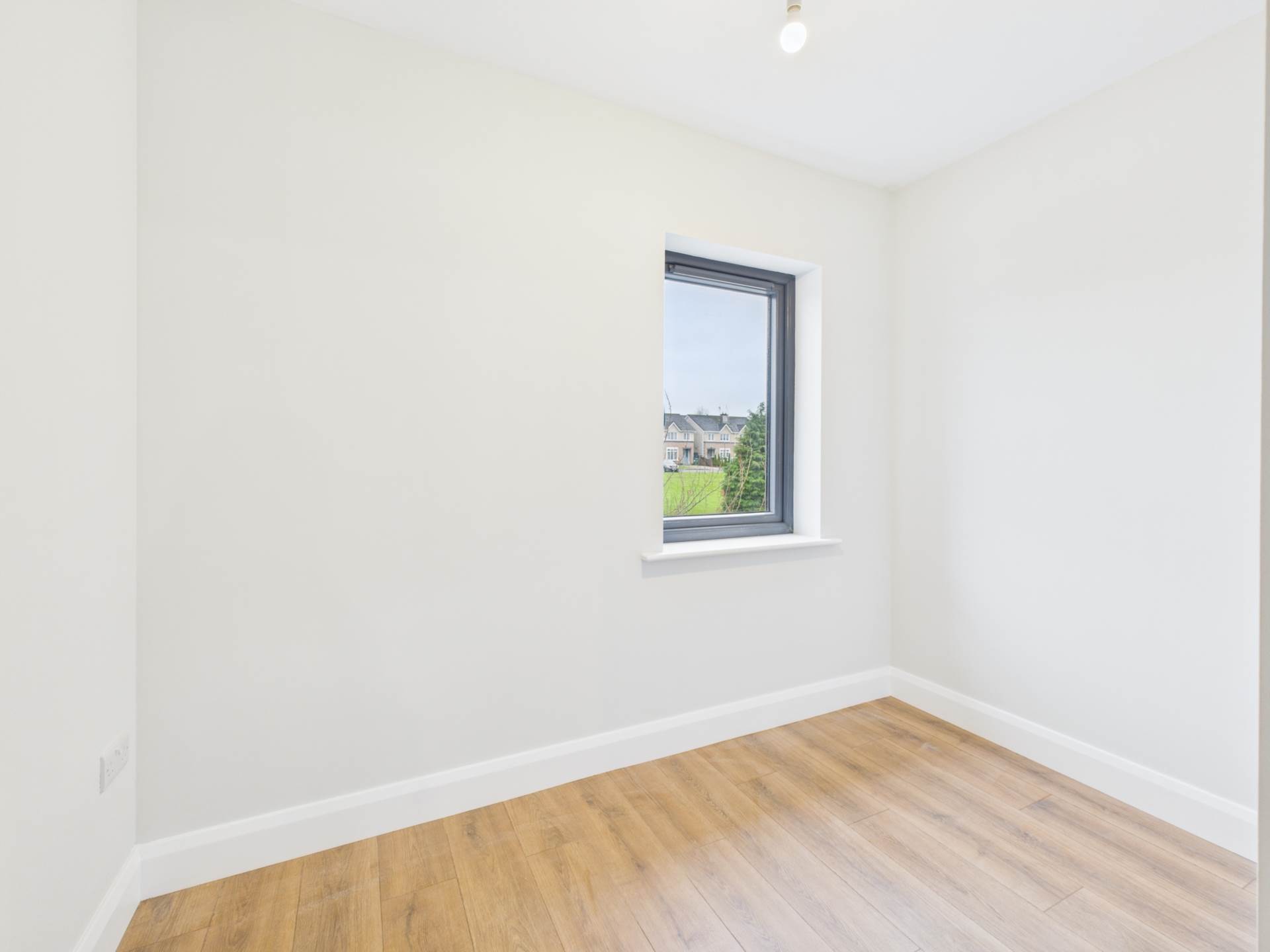 2 Shanacloon Gardens, Shanballa, Lahinch Road, Ennis, Co. Clare 2 Shanacloon Gardens, Shanballa, Lahinch Road, Ennis, Co. Clare