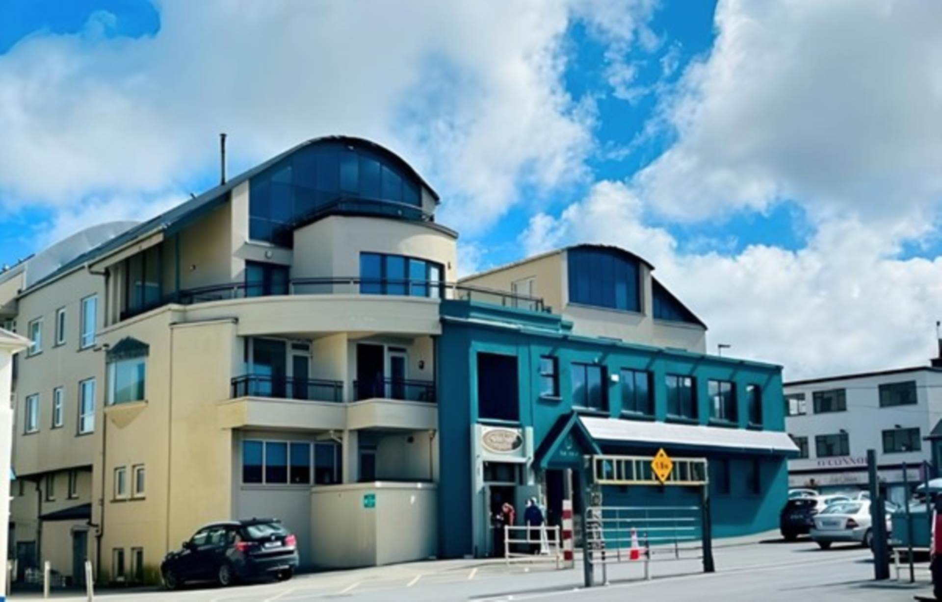 15 The Dell, Lahinch, Co. Clare