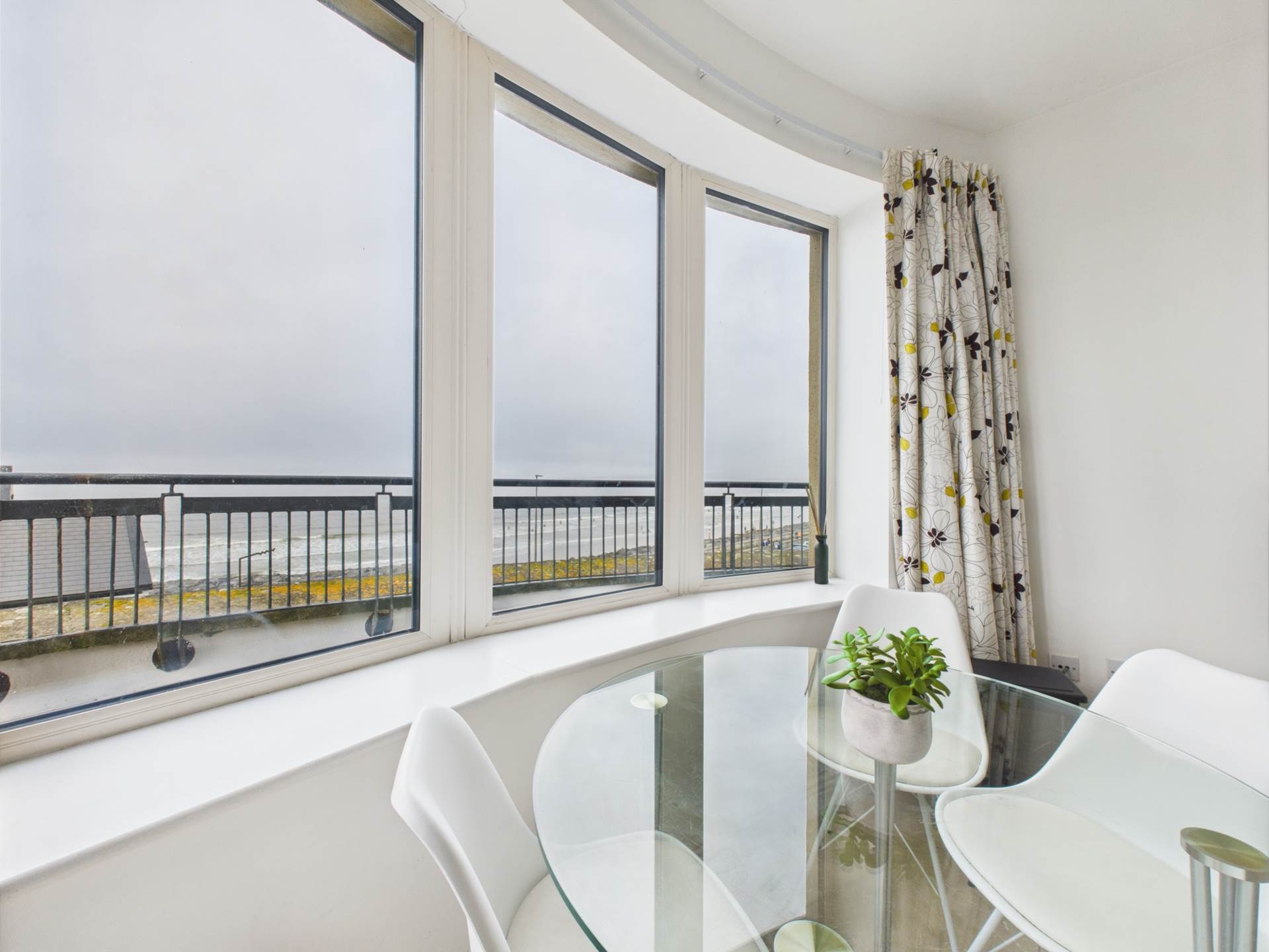 15 The Dell, Lahinch, Co. Clare