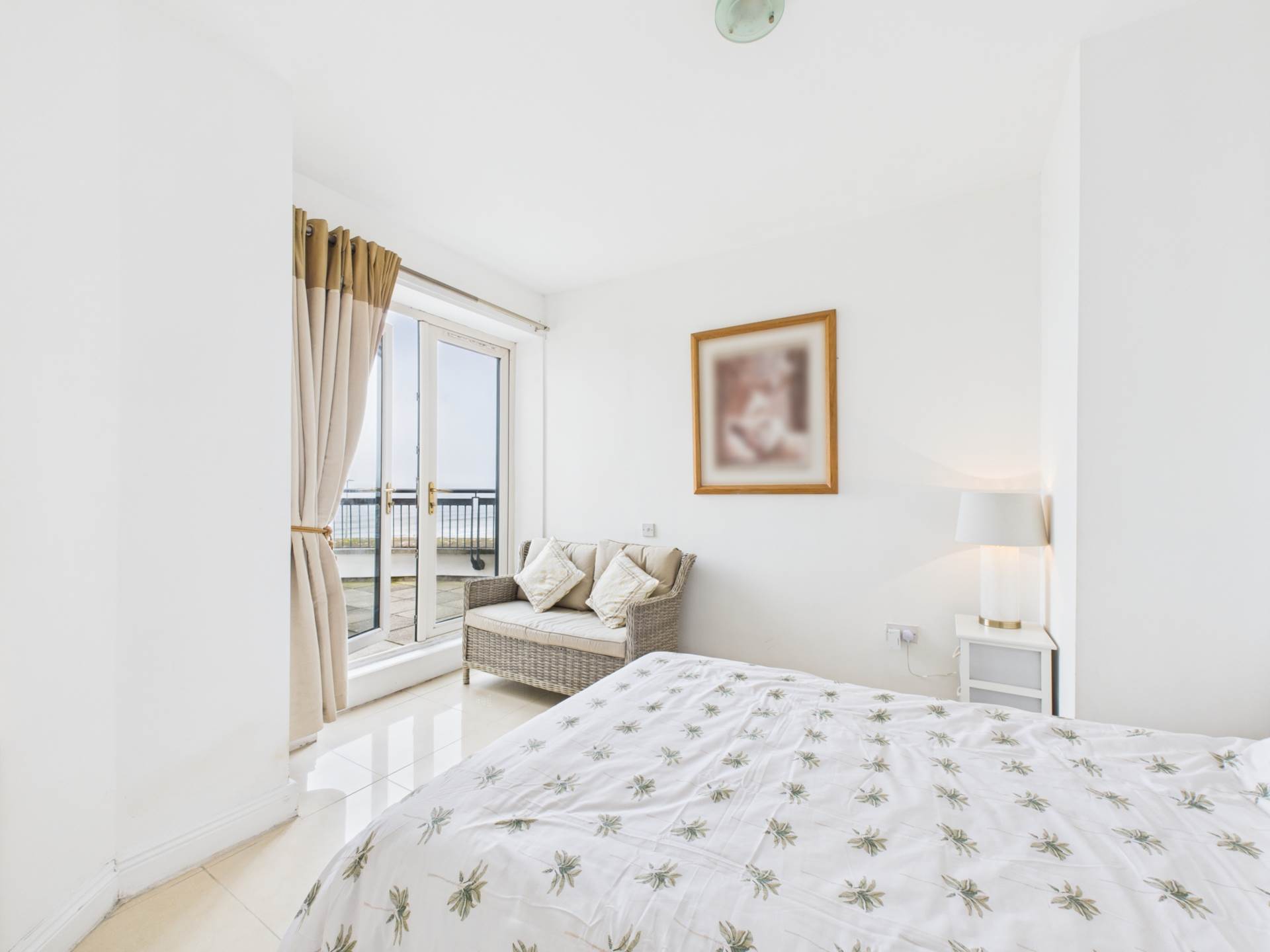 15 The Dell, Lahinch, Co. Clare