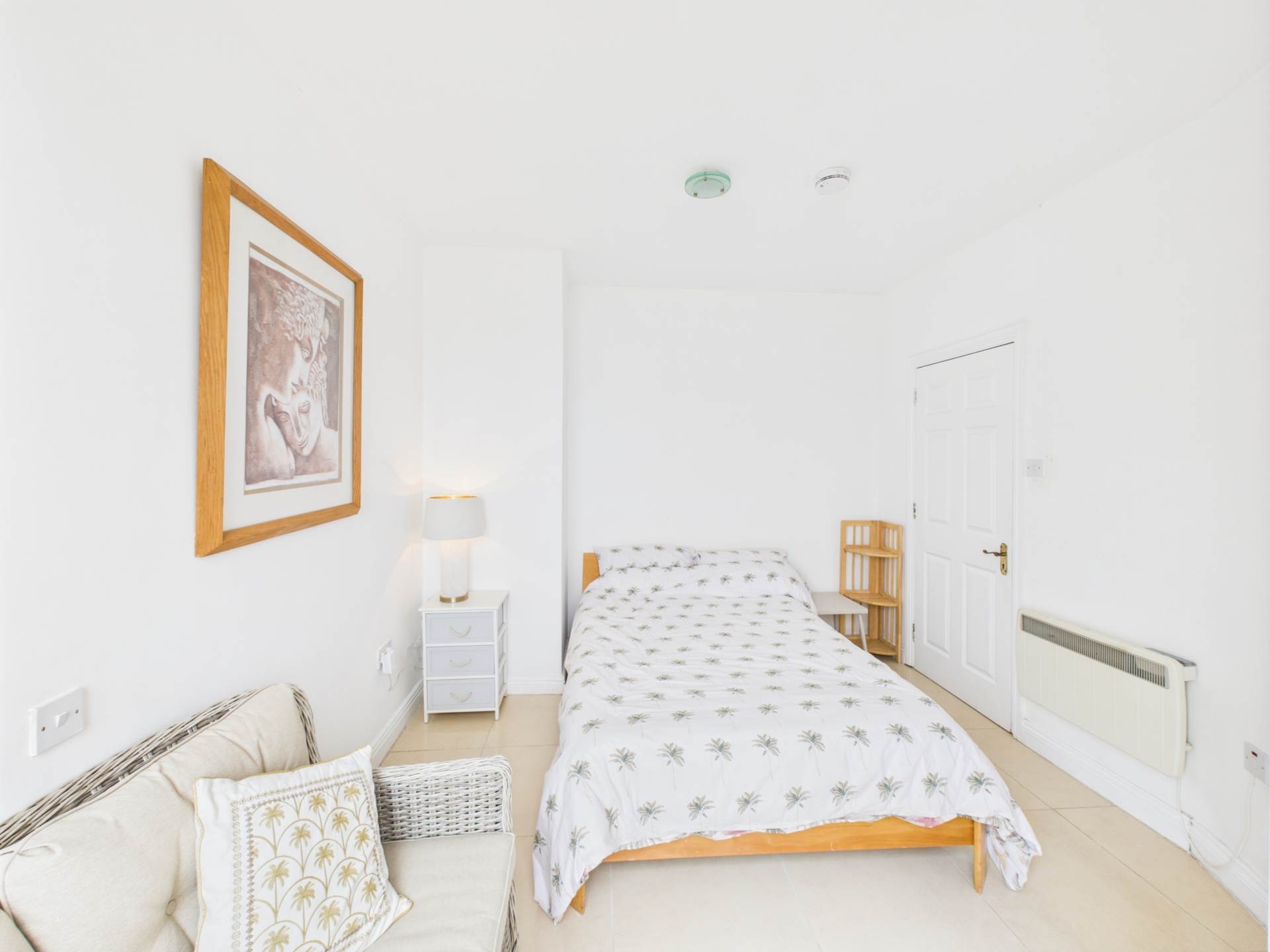 15 The Dell, Lahinch, Co. Clare