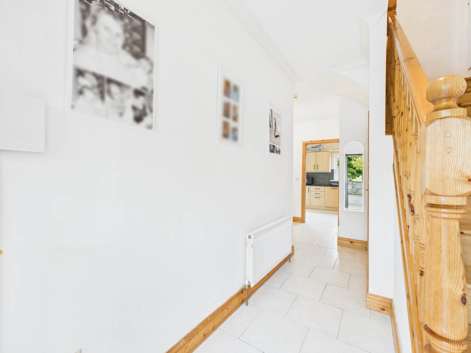 An Tsean Dun, Tulla Road An Tsean Dun, Tulla Road