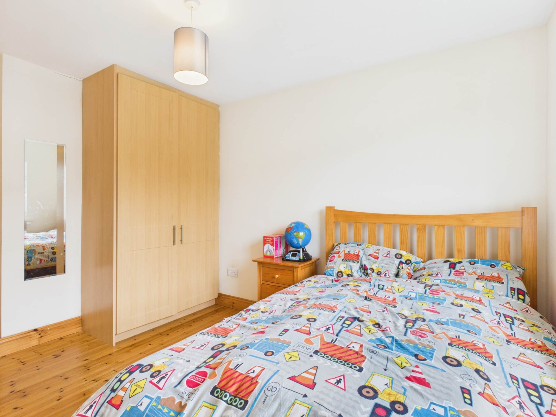 An Tsean Dun, Tulla Road An Tsean Dun, Tulla Road