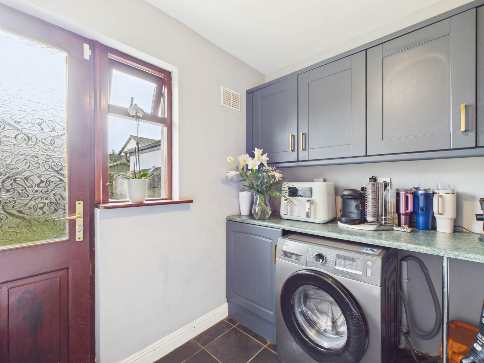 57 Woodhaven, Kilrush Road, Ennis, Co. Clare V95 P5KC 57 Woodhaven, Kilrush Road, Ennis, Co. Clare V95 P5KC