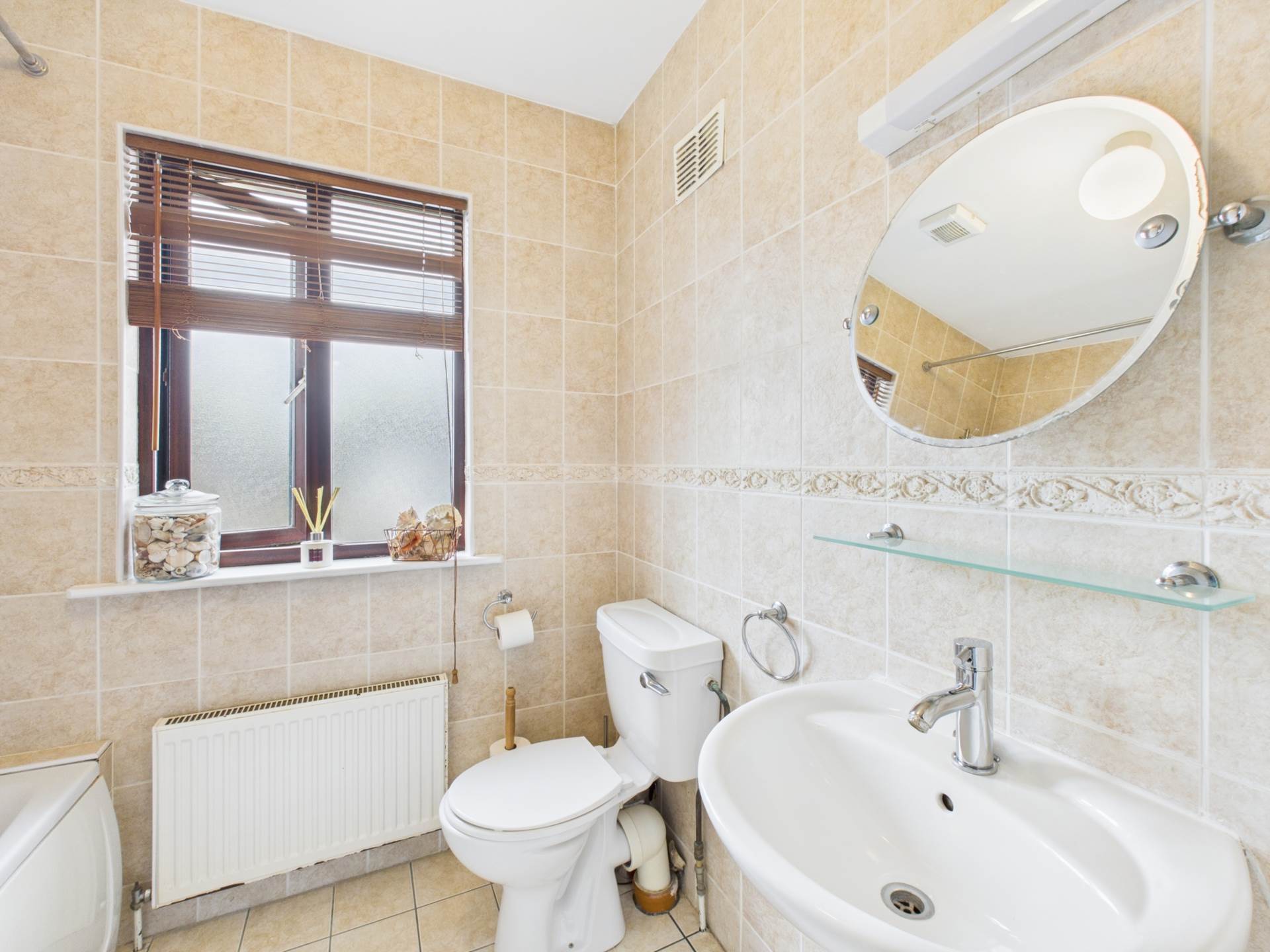 57 Woodhaven, Kilrush Road, Ennis, Co. Clare V95 P5KC 57 Woodhaven, Kilrush Road, Ennis, Co. Clare V95 P5KC