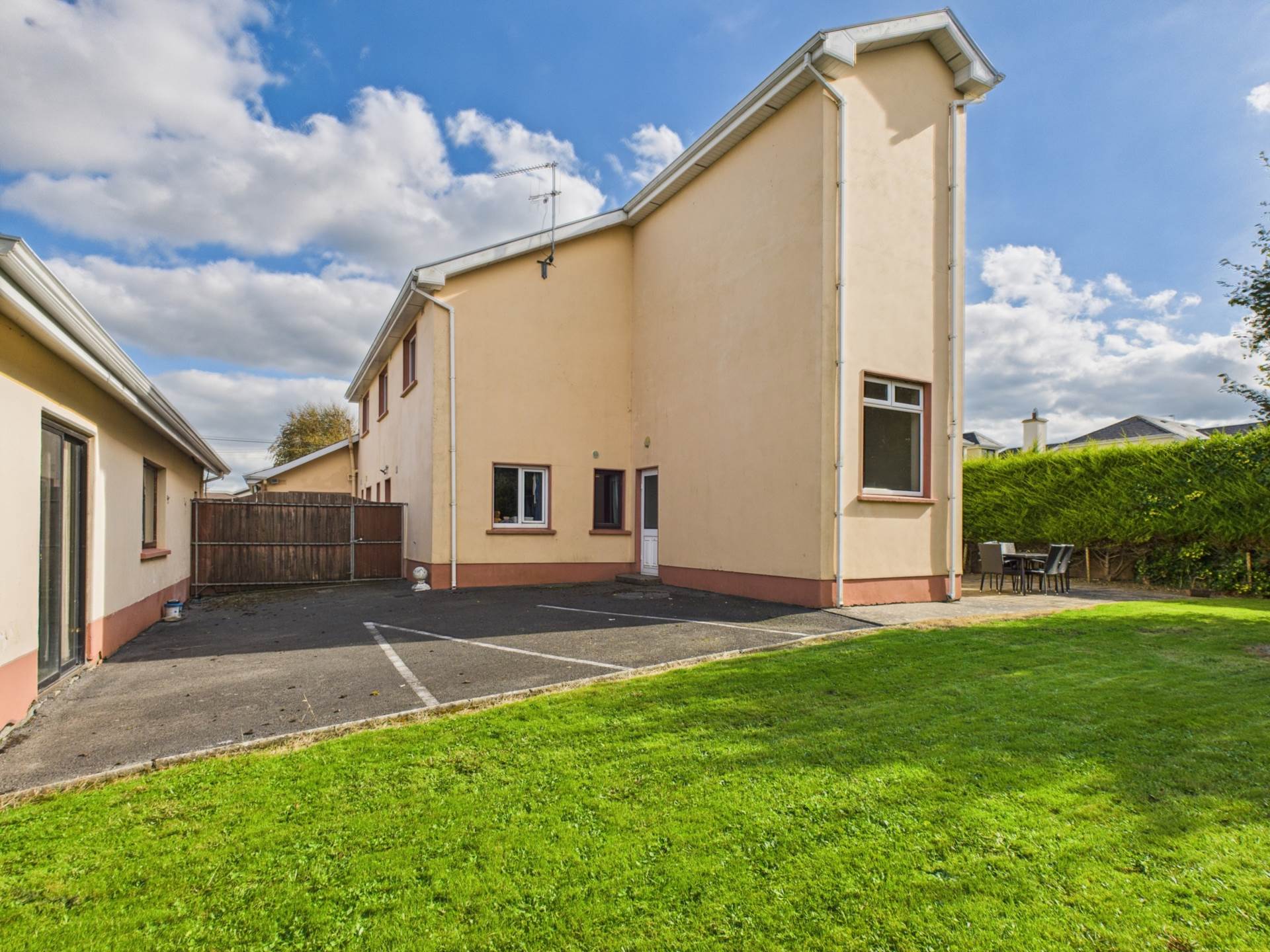 Glencar House,Gort Road, Ennis, Co.Clare V95 XK30 Glencar House,Gort Road, Ennis, Co.Clare V95 XK30