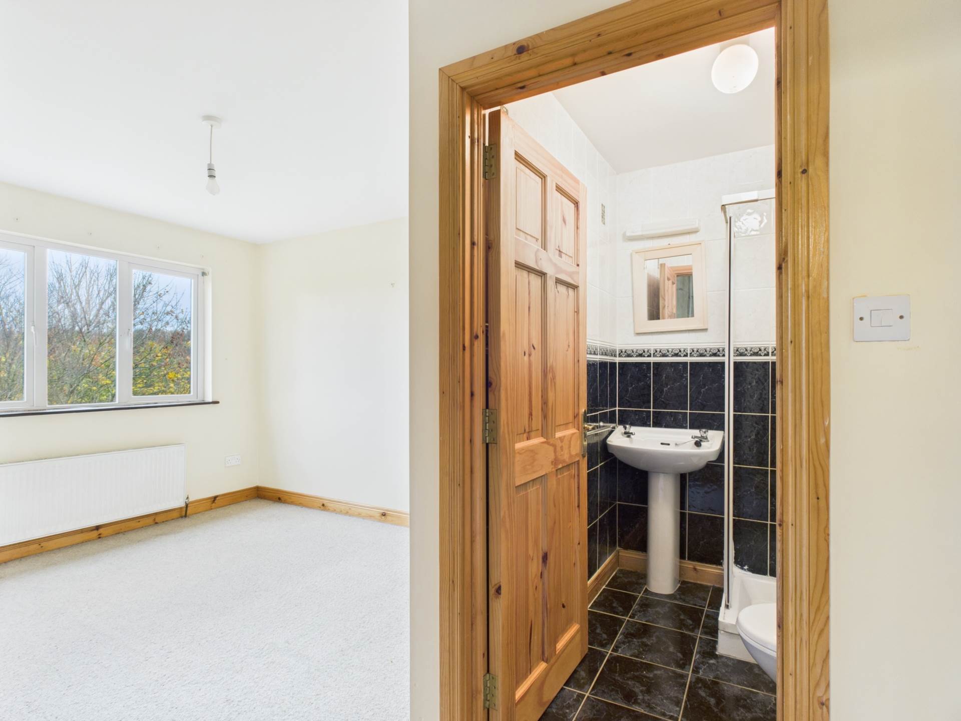 31 Dun Na Hinse, Ennis, Lahinch Road, Co. Clare V95 PY6N 31 Dun Na Hinse, Ennis, Lahinch Road, Co. Clare V95 PY6N